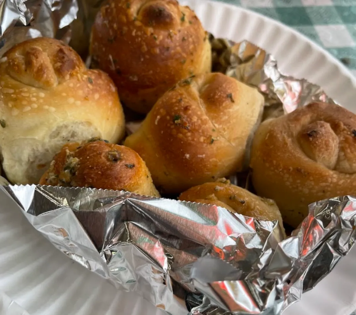Garlic Knots at Mr G's Pizzeria in Lindenhurst (photo 2)